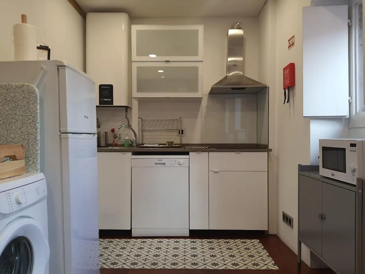 1881 Historical Duplex Suite Lissabon